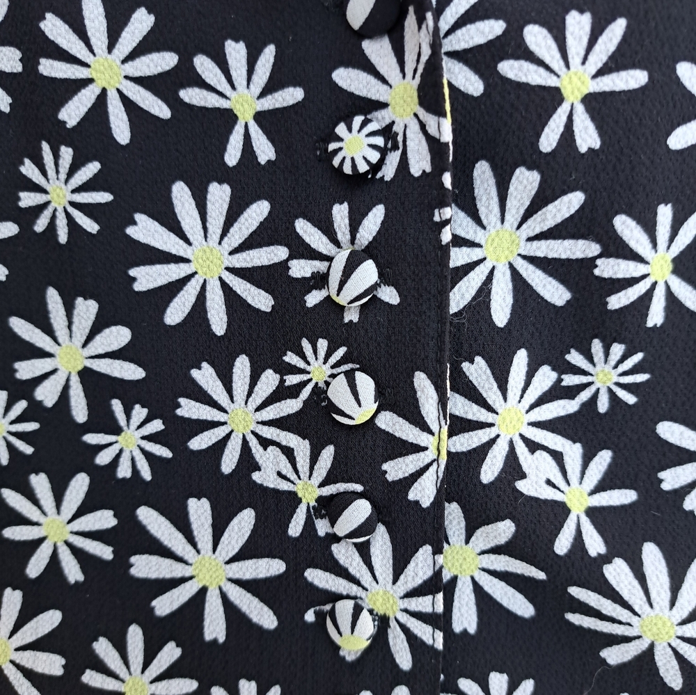 H&M Divided Size XS Daisy Flower Print Mini Dress - Picture 4 of 10